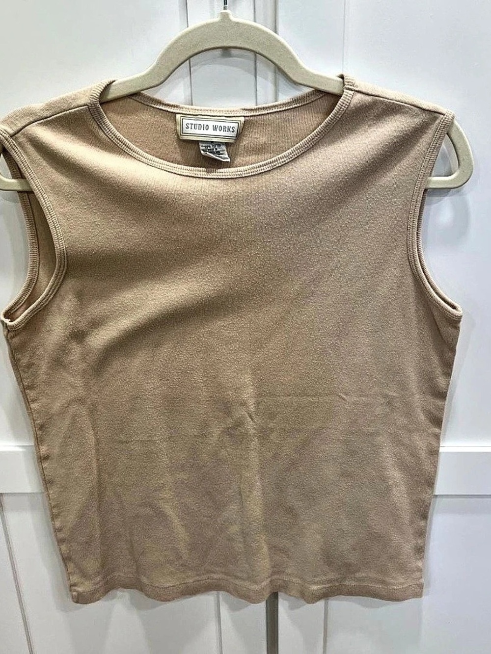 Vintage Studio Works tan sleeveless round-neck cotton tank top